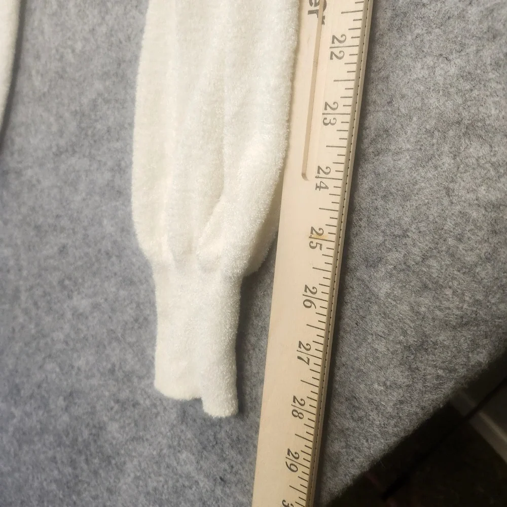Moda International Cream Ribbed Empire Waist Bishop Sleeve Sweater Small